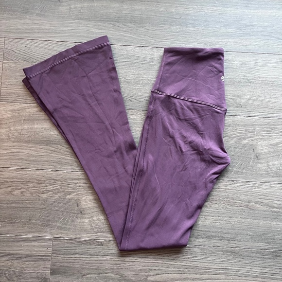 Lululemon align mini flare size 4 purple relaxed comfy casual leggings - Picture 1 of 3